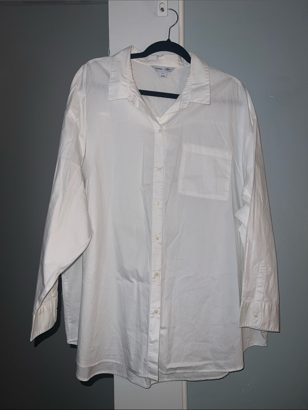 Old Navy White Women's Relaxed Button-Down Shirt